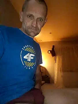 Remello1 online show from March 2026 10:36:01 PM