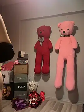 Teengirlmiaa online show from December 2025 11:56:01 PM