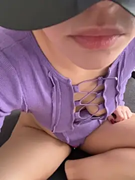 Teengirlmiaa online show from March 2026 11:55:02 AM