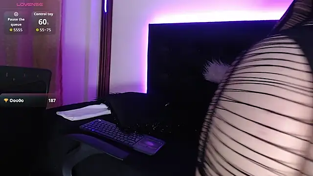 SeleneMore online show from March 2026 08:47:02 PM