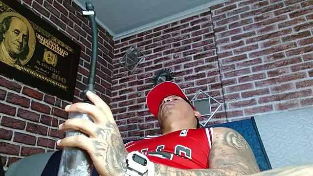 Snapshot of jordan_bigcock_ chatting on June 2026 12:44:02 AM jordan bigcock online show from June 2026 12:44:02 AM