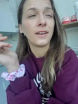 Snapshot of Cassaroll333 chatting on October 2025 02:29:02 PM Cassaroll333 online show from October 2025 02:29:02 PM