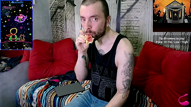 Markus Rivas online show from October 2025 09:48:02 PM