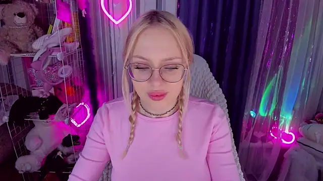 CeaneLino online show from April 2026 11:40:01 AM