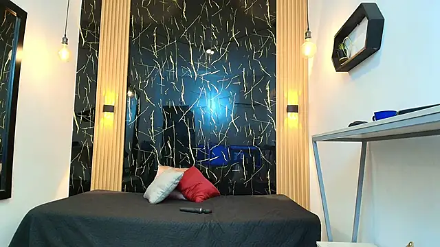 SamanthaFox 8 online show from April 2026 11:32:01 AM