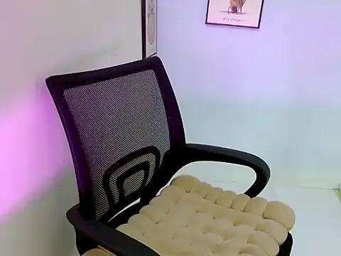 Boora2025 online show from November 2025 04:12:01 AM