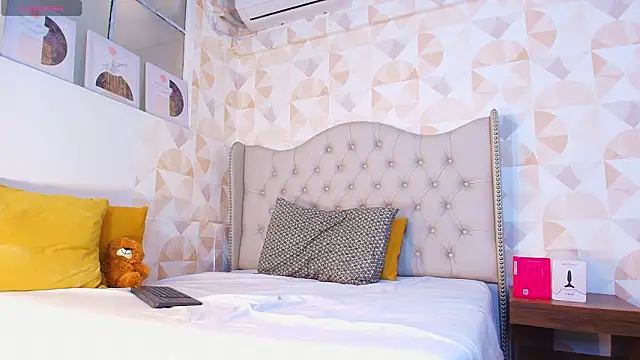 Siriuss Collin online show from February 2026 02:43:02 PM