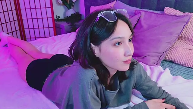 GentleMusee online show from April 2026 10:02:02 PM