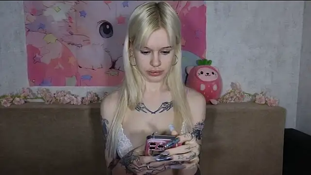 HoneyGold  online show from April 2026 03:51:01 AM