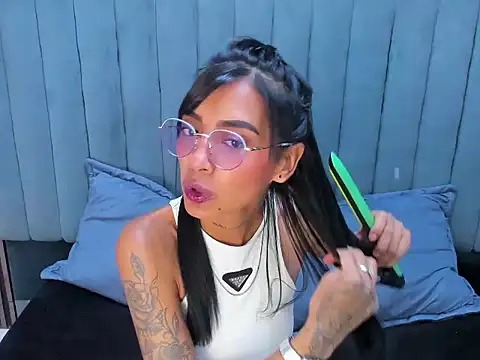 KarlaSlutSkinny   online show from April 2026 08:20:02 PM