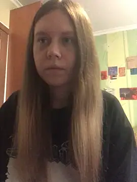 LunaVirelle online show from July 2026 04:00:01 PM