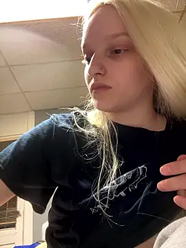 lexuslover687 online show from April 2026 08:43:01 AM