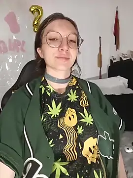 Lucy colee online show from April 2026 01:18:02 AM