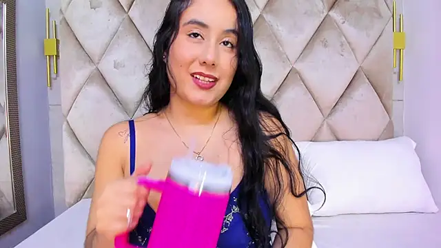 GabyParker  online show from April 2026 12:09:02 PM