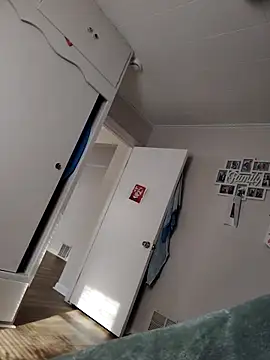 Snapshot of Pisthool chatting on March 2026 09:29:01 PM Pisthool online show from March 2026 09:29:01 PM