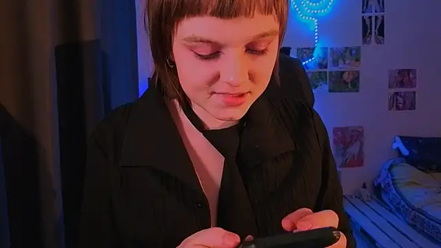 liquid0fluid0 online show from November 2025 07:46:02 PM