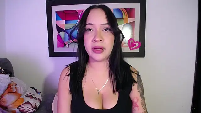 Kari Ruiz  online show from March 2026 10:13:01 PM