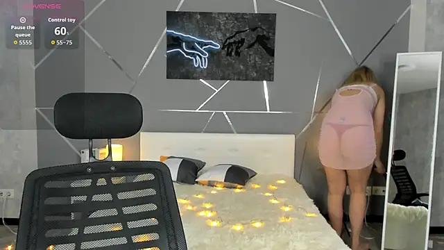 scent  of woman online show from January 2026 08:09:02 AM