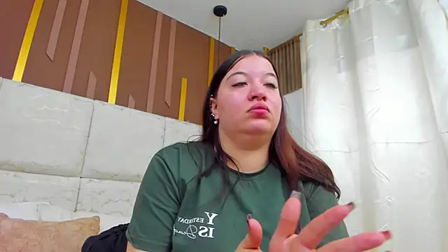 AmbarGills online show from March 2026 01:11:02 PM