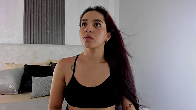 Snapshot of Vittoria_Conti_ chatting on June 2026 05:36:02 PM Vittoria Conti online show from June 2026 05:36:02 PM