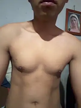 Latinokev online show from March 2026 04:13:01 PM