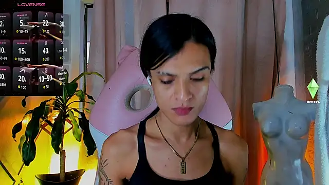 Snapshot of ZAMMIRA chatting on June 2026 11:59:01 AM ZAMMIRA online show from June 2026 11:59:01 AM