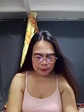 Snapshot of erma_joy chatting on April 2026 07:03:02 AM erma joy online show from April 2026 07:03:02 AM