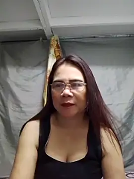 Snapshot of erma_joy chatting on May 2026 07:52:01 PM erma joy online show from May 2026 07:52:01 PM