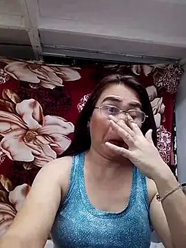 Snapshot of erma_joy chatting on May 2026 01:14:02 AM erma joy online show from May 2026 01:14:02 AM