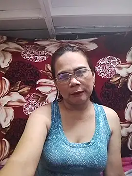 Snapshot of erma_joy chatting on May 2026 01:56:01 AM erma joy online show from May 2026 01:56:01 AM