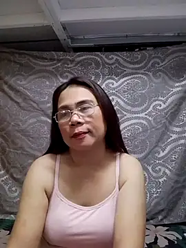 Snapshot of erma_joy chatting on May 2026 07:37:02 AM erma joy online show from May 2026 07:37:02 AM
