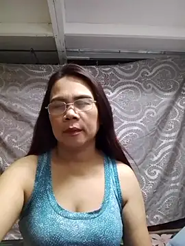 Snapshot of erma_joy chatting on June 2026 10:28:02 AM erma joy online show from June 2026 10:28:02 AM