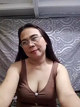 Snapshot of erma_joy chatting on June 2026 05:13:02 AM erma joy online show from June 2026 05:13:02 AM