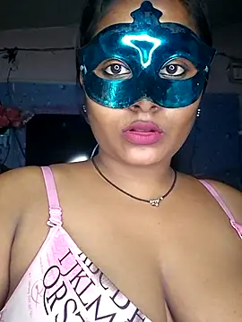 Sweet-Maddlina online show from July 2026 05:33:02 AM