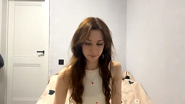 WildPeachh online show from October 2025 06:31:02 PM