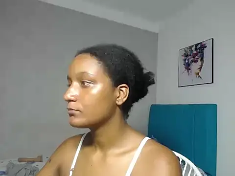 millysweetass online show from November 2025 02:28:01 PM