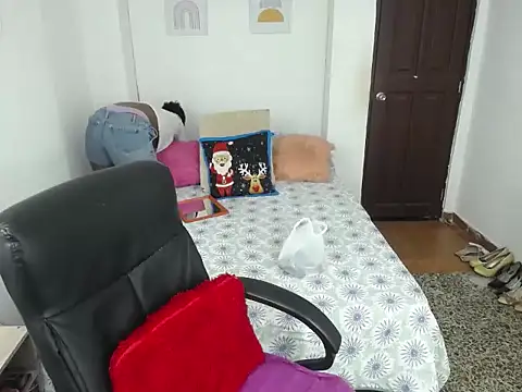 millysweetass online show from November 2025 03:16:02 PM