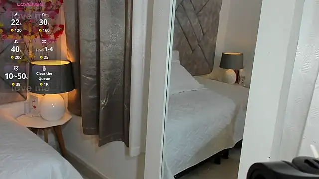  naylaa  online show from April 2026 03:13:01 AM