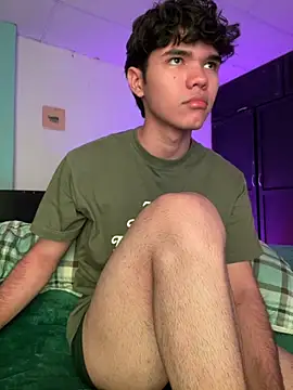 Snapshot of Im_Camii chatting on December 2025 06:06:01 PM Im Camii online show from December 2025 06:06:01 PM