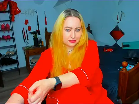 Snapshot of TheNaughtyGF chatting on April 2026 10:33:02 PM TheNaughtyGF online show from April 2026 10:33:02 PM