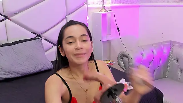 GabbiePrice online show from July 2026 12:03:01 AM
