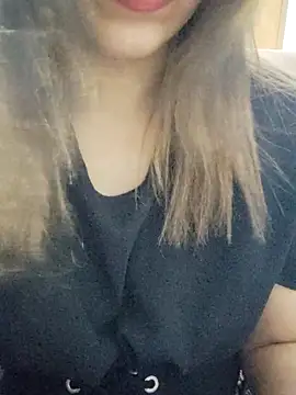 Tanha18 online show from February 2026 04:27:02 PM