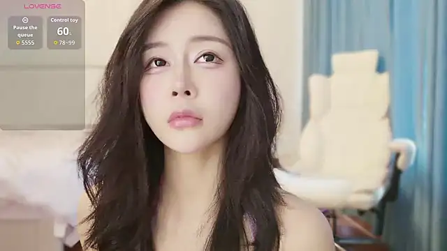 yiyi 3523 online show from March 2026 01:44:02 AM