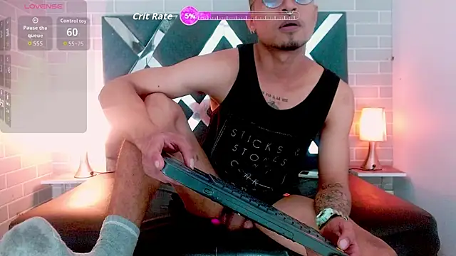 Jayden Morris online show from April 2026 04:40:01 AM