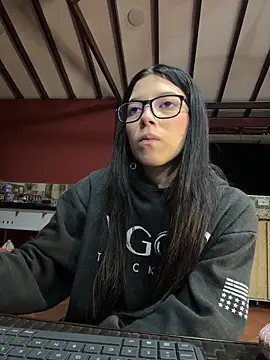 l0lita sweet online show from February 2026 10:09:02 AM