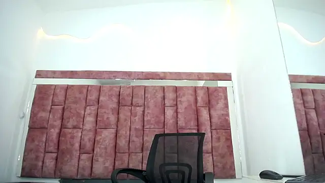 Mick storm online show from March 2026 06:46:02 PM