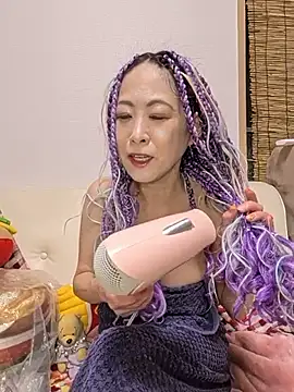 Snapshot of jyuse000ryuse chatting on July 2026 12:03:01 PM jyuse000ryuse online show from July 2026 12:03:01 PM