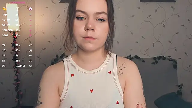 NaidaPalos online show from November 2025 07:46:02 AM