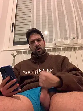 ReDiBastoni90 online show from February 2026 11:50:02 PM