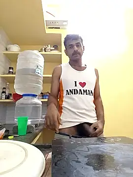 Snapshot of Nudist_Jack chatting on January 2026 01:51:01 AM Nudist Jack online show from January 2026 01:51:01 AM